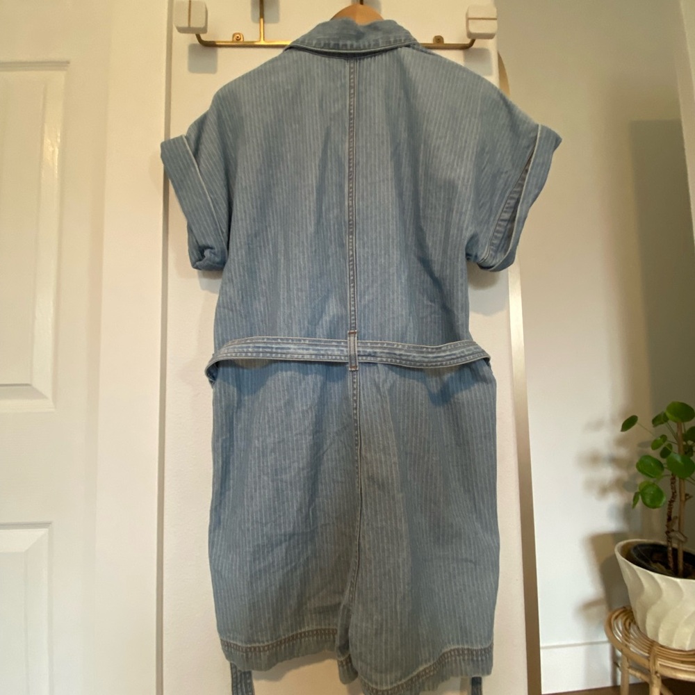 Erica Adela Pinstripe Women’s Med Denim Blue Utility Romper Belted Light Wash - Picture 2 of 10